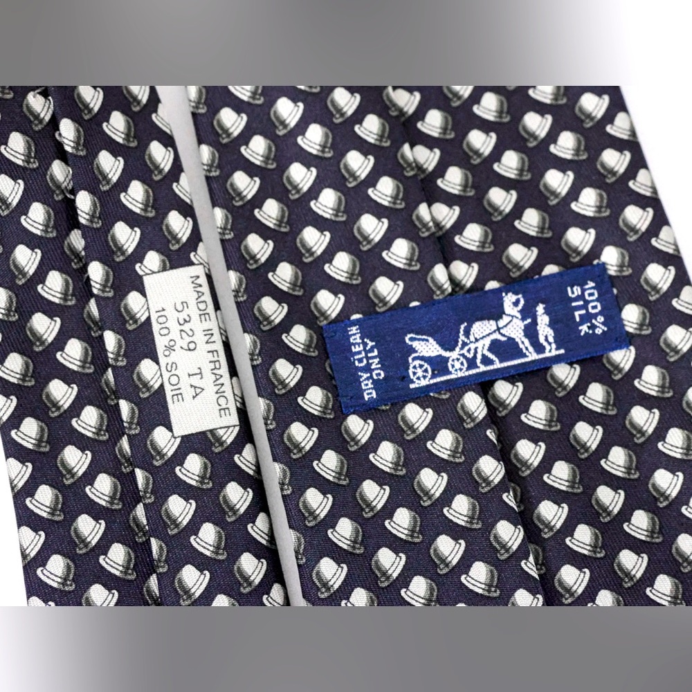 Hermes Silk Top Hat Tie